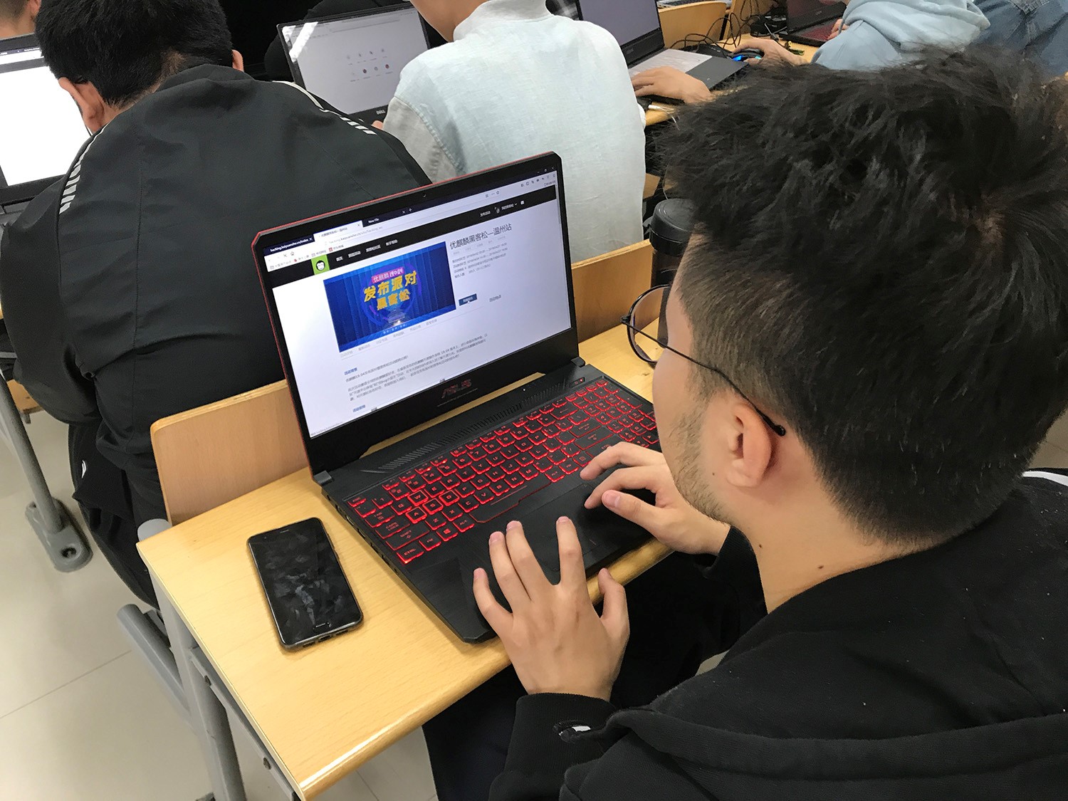 優(yōu)麒麟（Ubuntu Kylin）