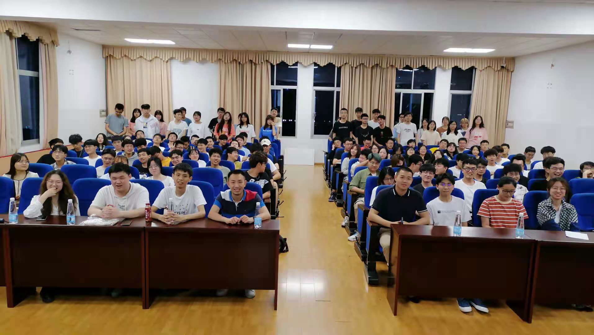 優(yōu)麒麟(Ubuntu Kylin) 優(yōu)麒麟(Ubuntu Kylin)