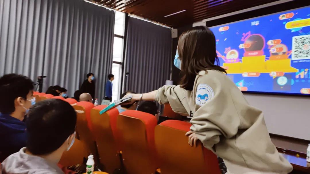 優(yōu)麒麟（Ubuntu Kylin）