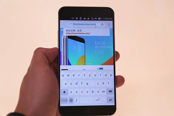 魅族 MX4 Ubuntu 正式亮相 MWC2015 魅族 MX4 Ubuntu 正式亮相 MWC2015